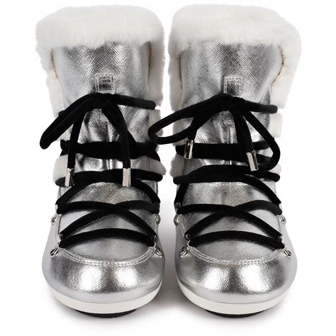 silver moon boots for women.